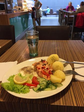 Kafeen Torvet AS